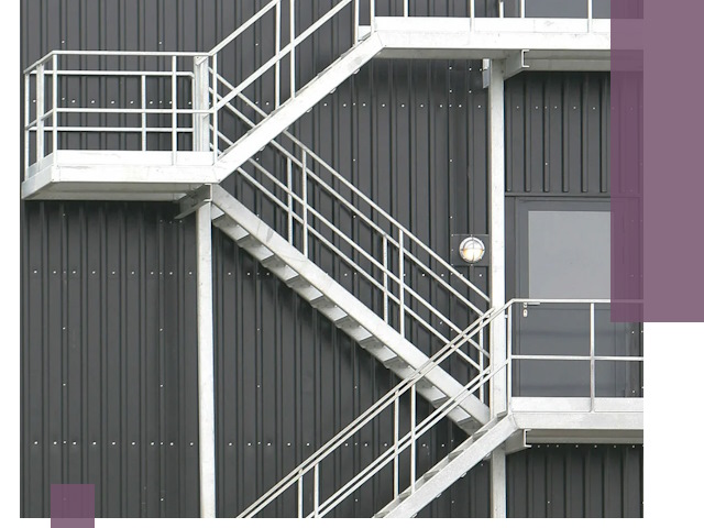 Изготовление и монтаж пожарных лестниц в Соликамске быстро и надежно