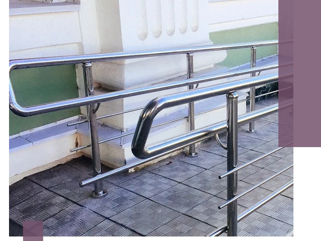 Ограждения пандусов из металла и нержавейки в Соликамске