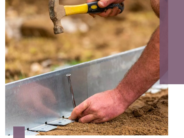 Монтаж металлических бордюров в Соликамске быстро и качественно