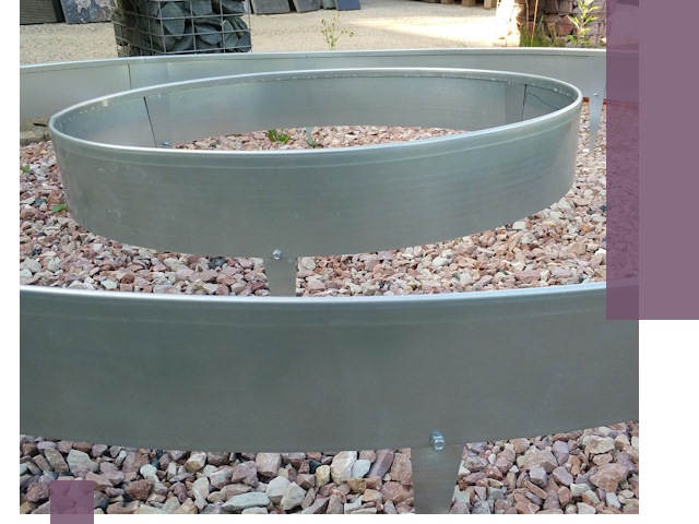 Нержавеющие бордюры под ключ в Соликамске — изготовление и монтаж