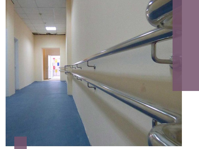 Поручни для инвалидов в Соликамске: изготовление и монтаж